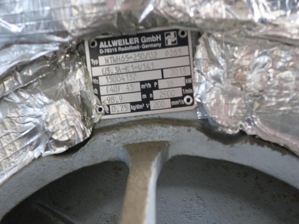 Machines from the biofuel production plant<br>
-2